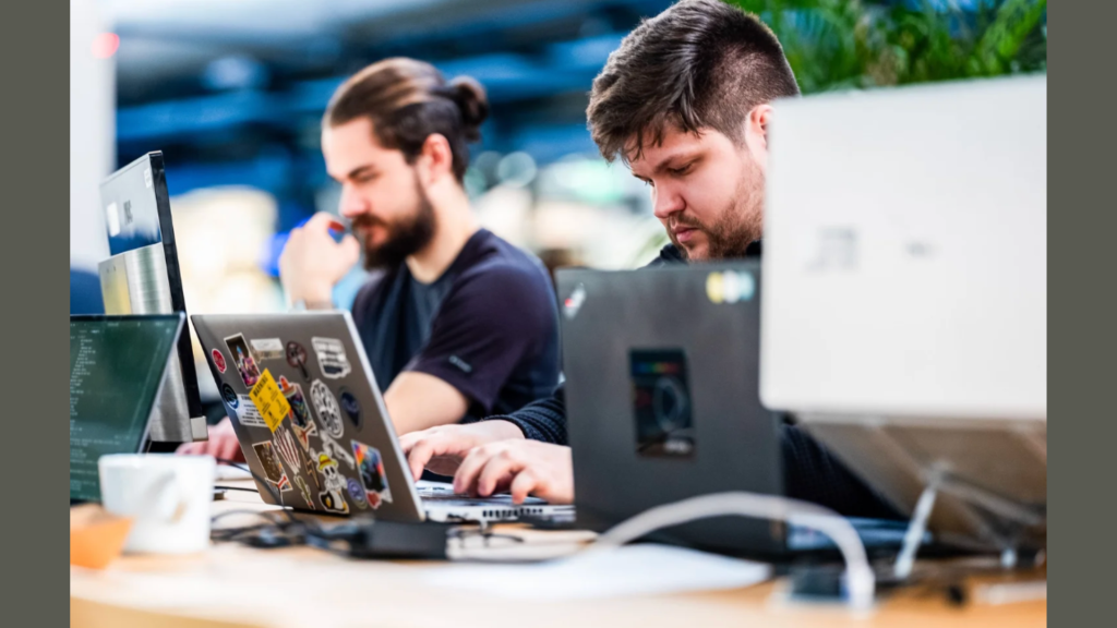 Read more about the article ONLINE: How to Run a Successful Hackathon